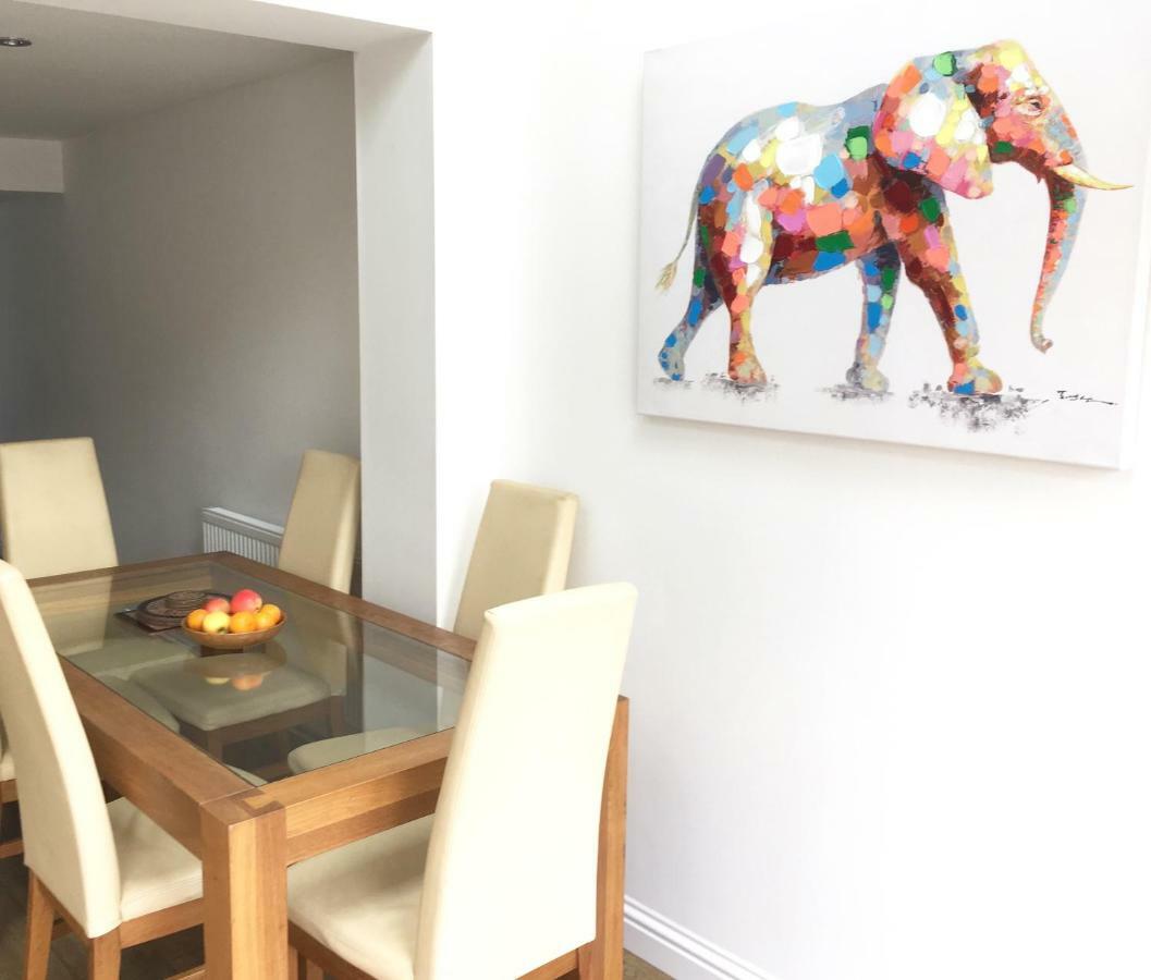 Number One Apartment Wetherby Ngoại thất bức ảnh